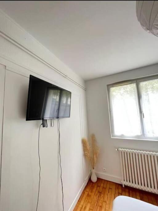 Los Angeles - Grand Appartement Reims Dış mekan fotoğraf